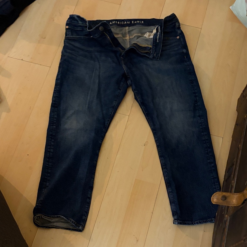 American Eagle Outfitters Men's Dark Blue Relaxed Jeans